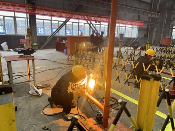 公司舉辦電焊工、電工技術比武