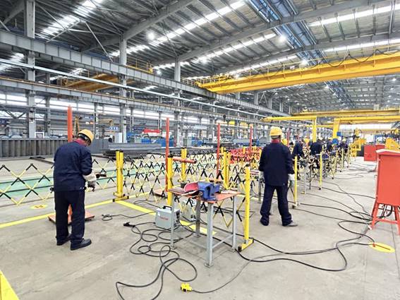 公司舉辦電焊工、電工技術比武